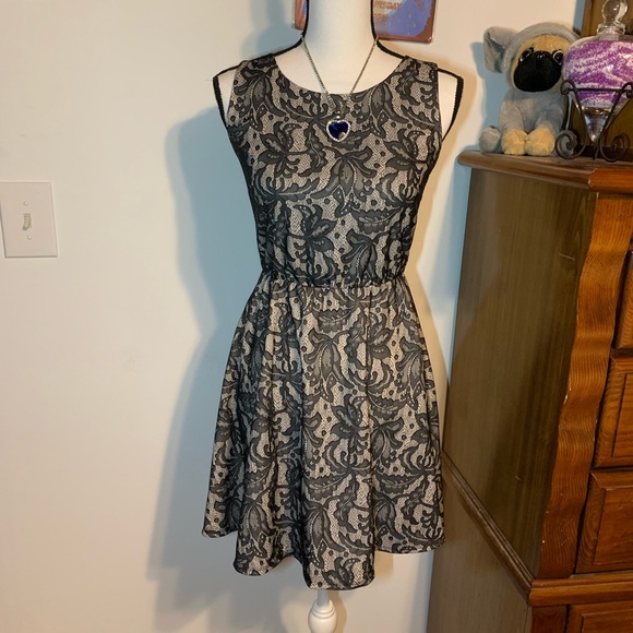 HeartSoul Dresses & Skirts - Heart Soul Black Lace Overlay Dress